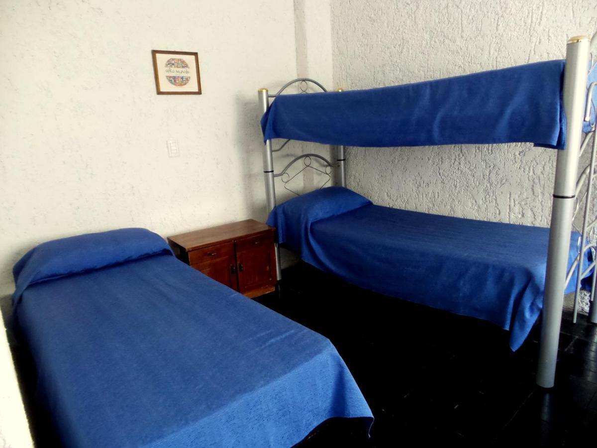 Hostel Otro Mundo Capdevila Buitenkant foto