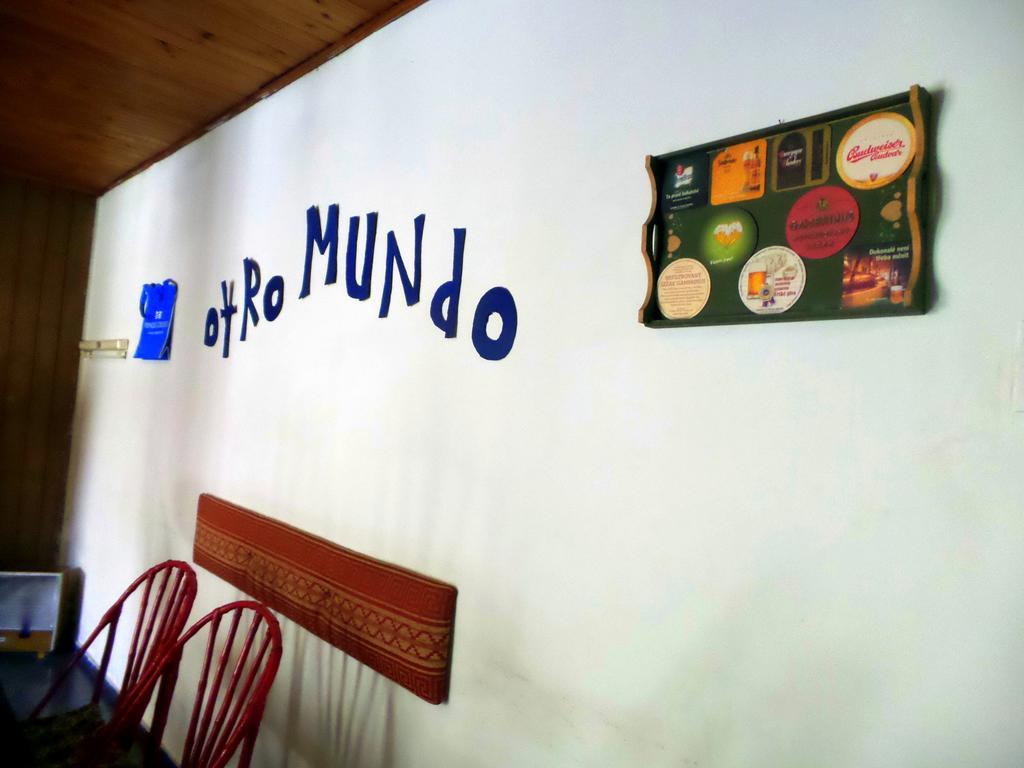 Hostel Otro Mundo Capdevila Buitenkant foto